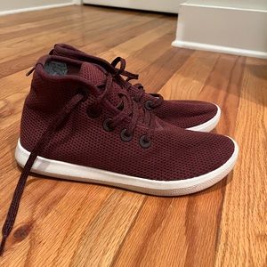 AllBirds maroon high tops size 9W